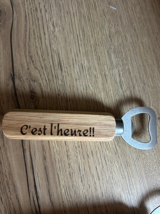 Ouvre bouteille en bois personnalisable